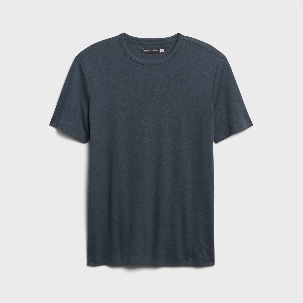 Set of 5 NWT Banana Republic T-shirt, Luxury Touch Performance Fabric, Size M